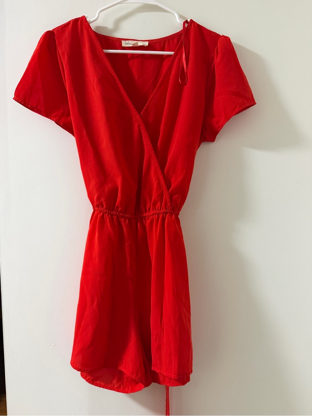 BeBop Wrap Front Romper Women Large Red Excellent V-Neck Mini Short Sleeve